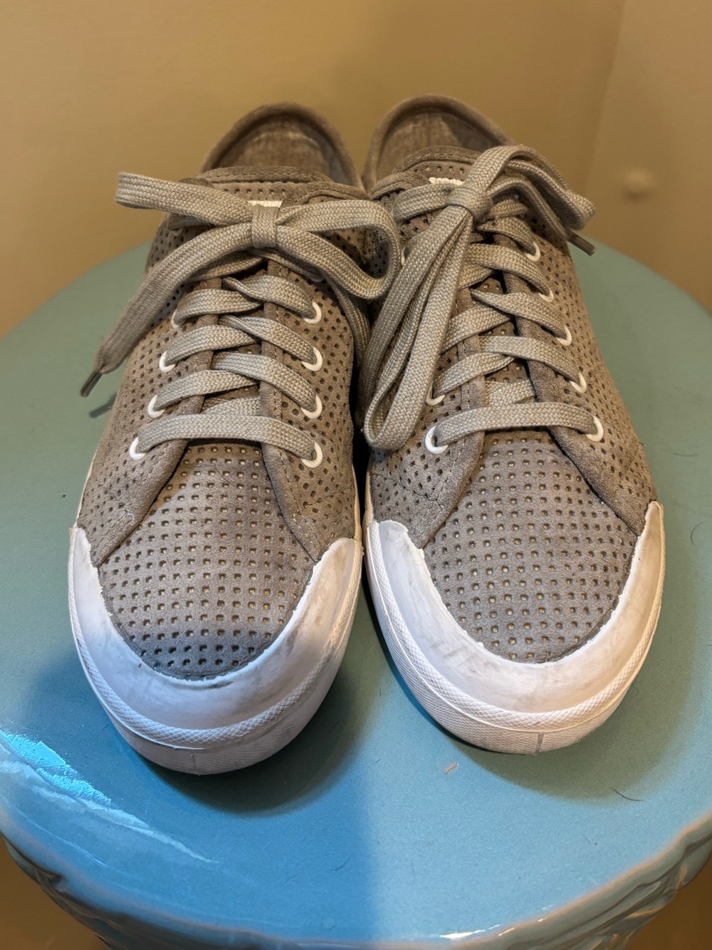 Rag & Bone Gray Perforated Suede Lace-Up Sneakers W37.5 (7.5)